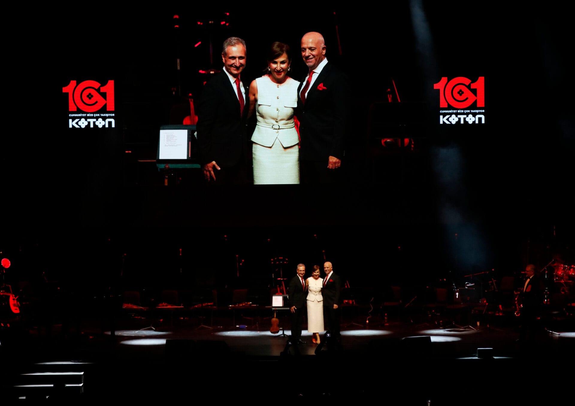 Koton, Cumhuriyetimizin 101. yılını çoşkulu bir konserle kutladı