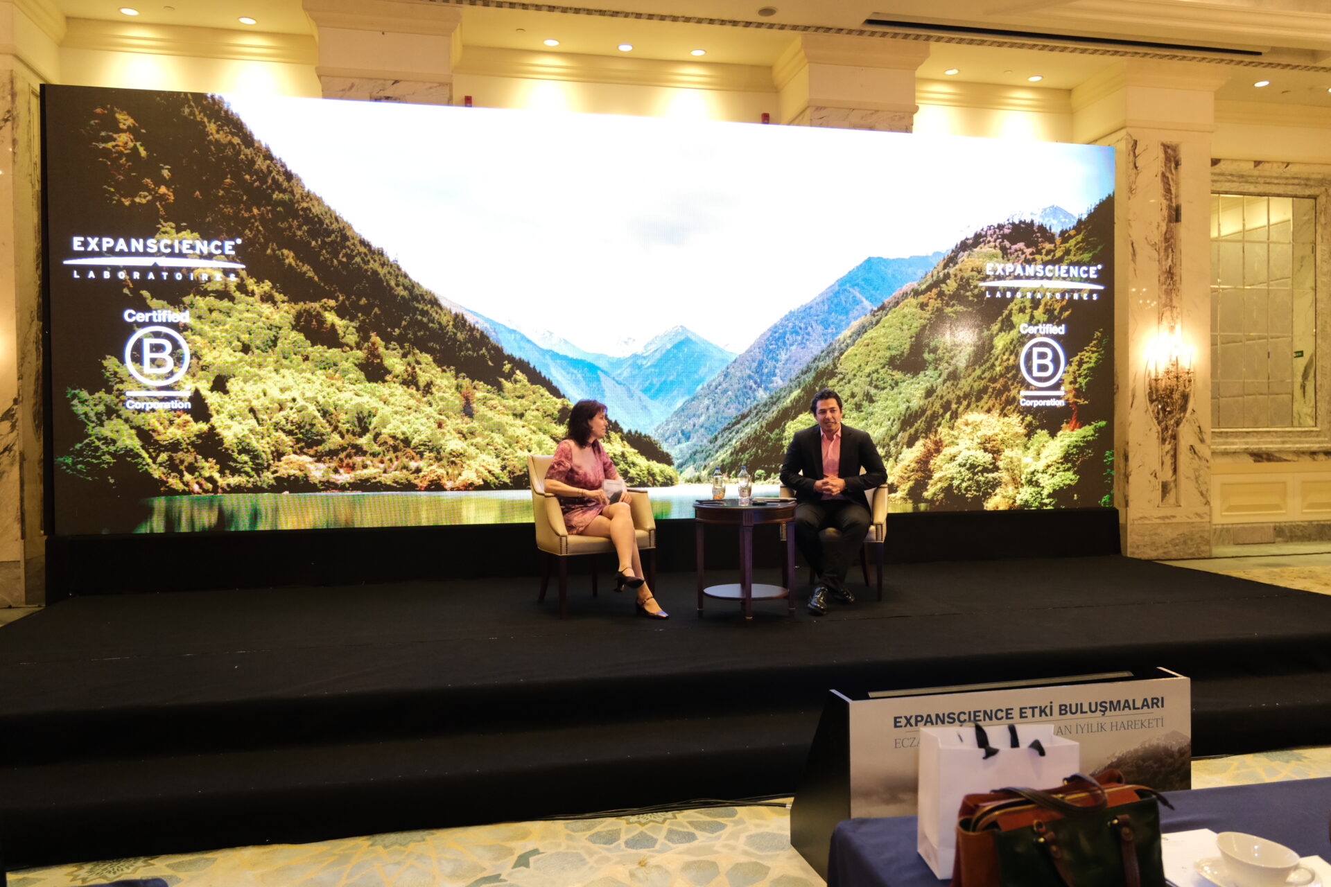 Expanscience’tan eczacılara ilham veren buluşma serisi: “Etki Buluşmaları” gerçekleşti